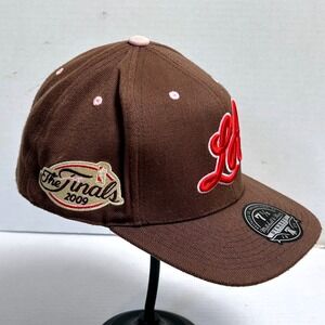 Mitchell‎ & Ness Los Angeles Lakers NBA Finals 2009 Fitted Hat Cap 7 1/2